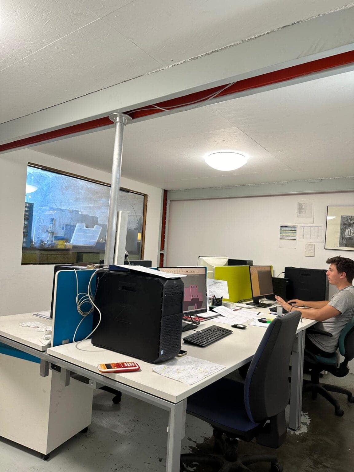 Bureau d'études de MB Concept : poste de conception assistée par ordinateur